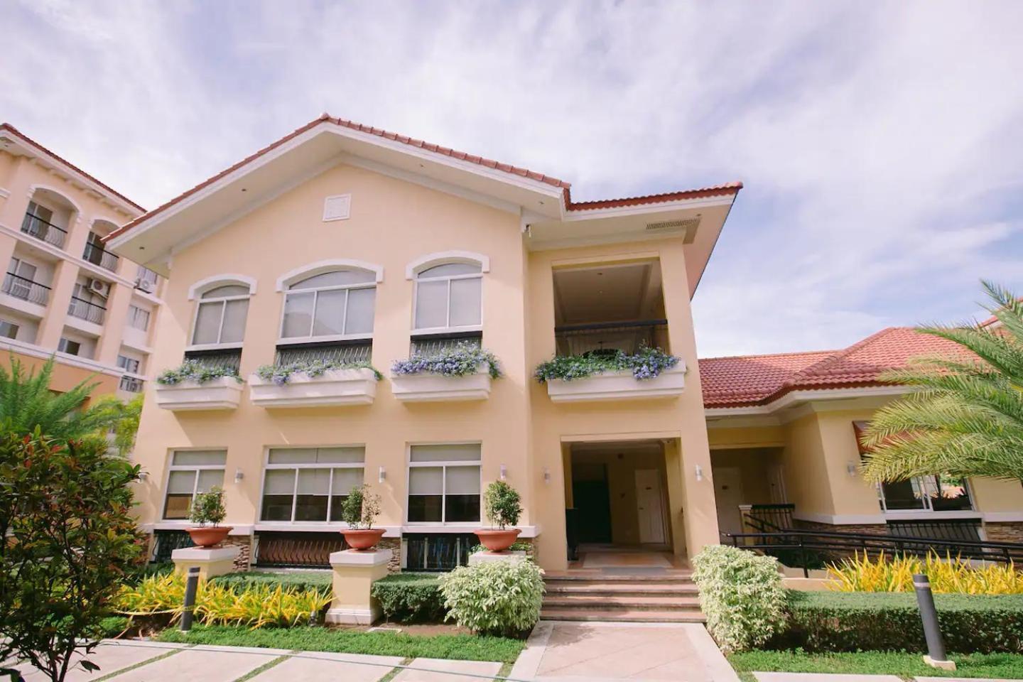 Kara's Suite Cebu Bagian luar foto
